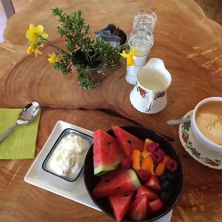 Bogbean Cafe And * Roundstone